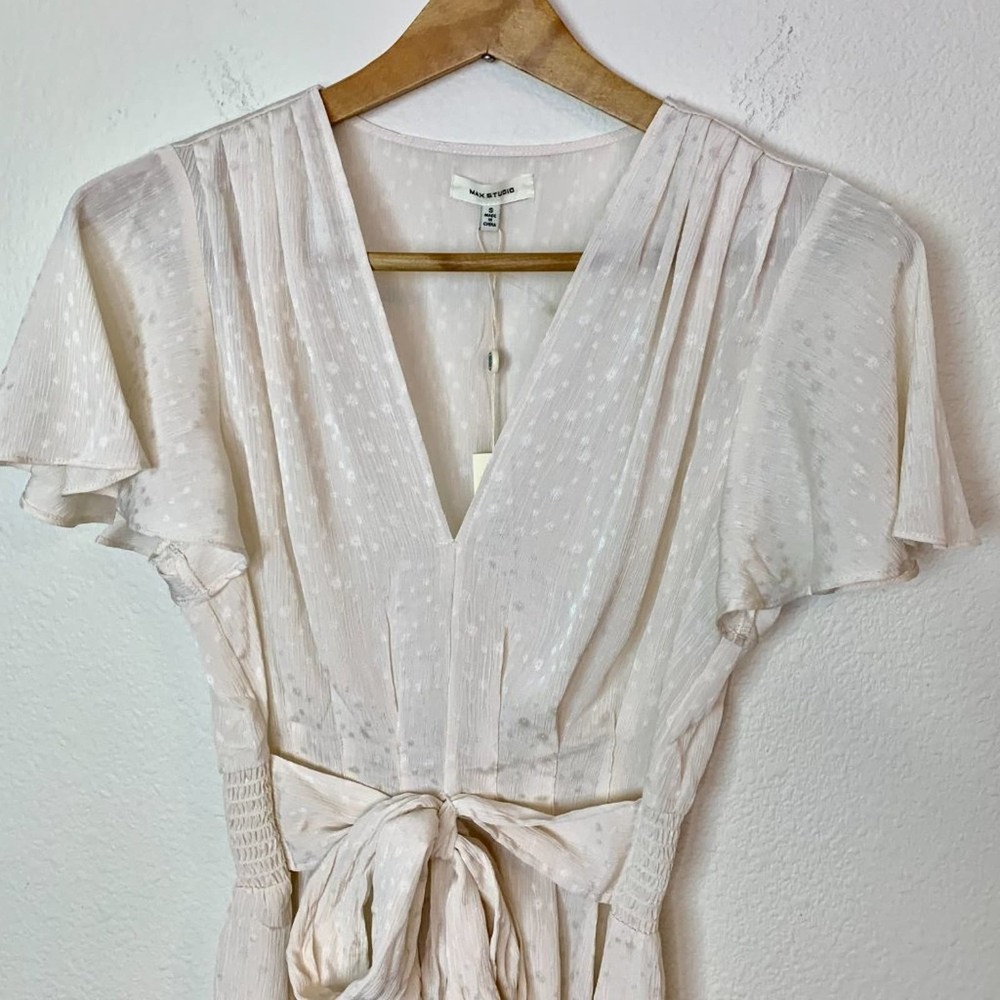 Max Studio Ivory Short Sleeve Blouse NWT - Picture 2 of 10